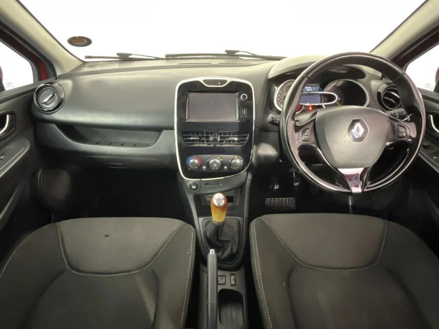 Used 2015 Renault Clio 66kW turbo Dynamique - WeBuyCars George