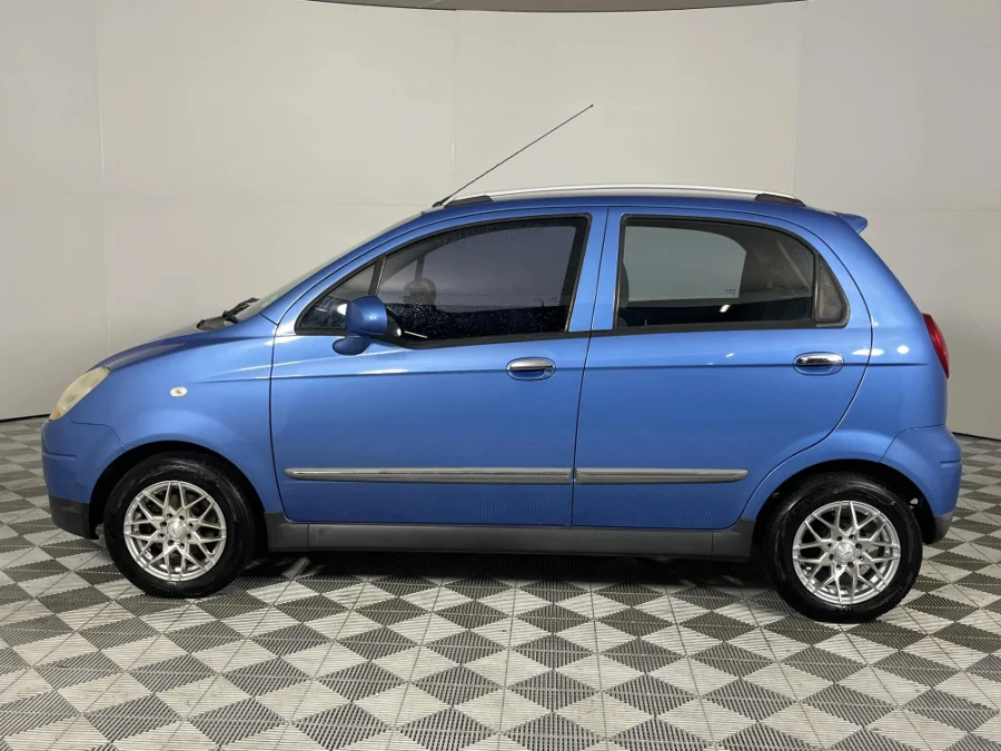 Used 2014 Chevrolet Spark Lite 1.0 LS - WeBuyCars Epping