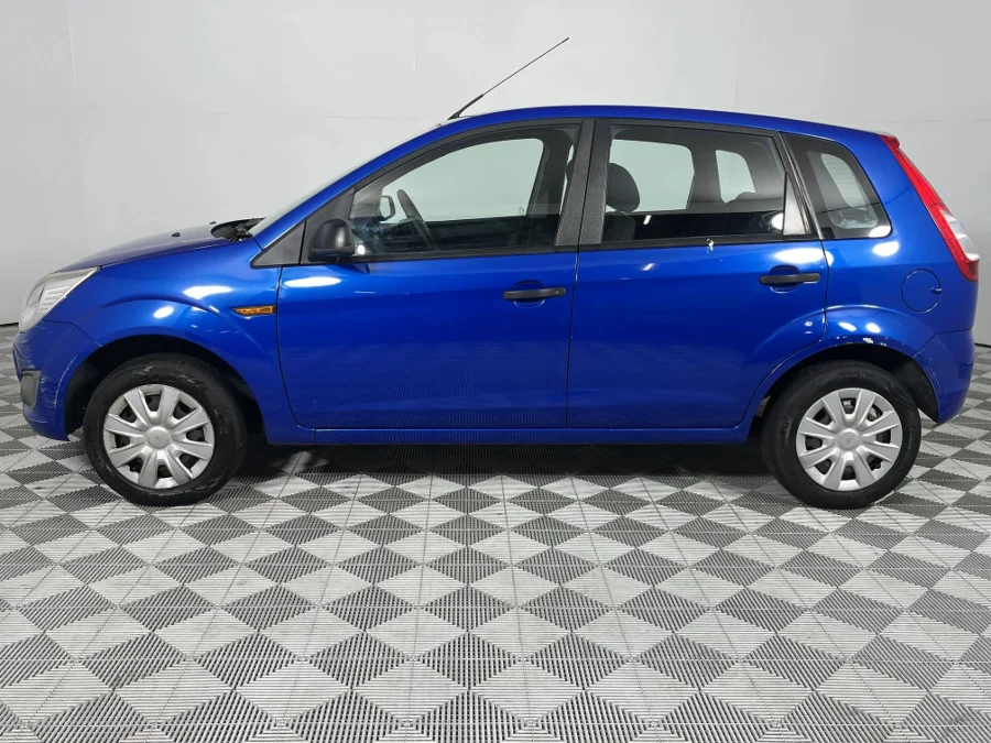 Used 2016 Ford Figo 1.4TDCi Ambiente - WeBuyCars Epping Used 2016 Ford Figo 1.4TDCi Ambiente - WeBuyCars Epping