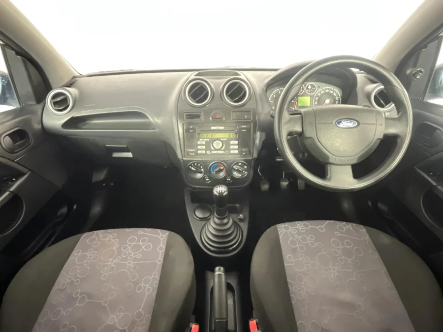 Used 2006 Ford Fiesta 1.6i 5-door Ambiente - WeBuyCars George
