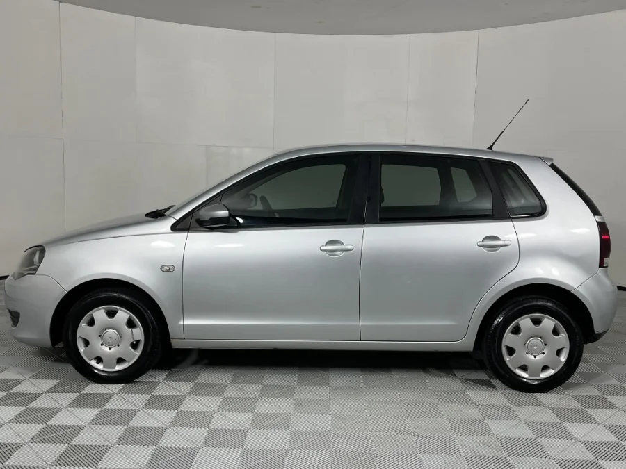 Used 2015 Volkswagen Polo Vivo hatch 1.4 Trendline - WeBuyCars Gqeberha