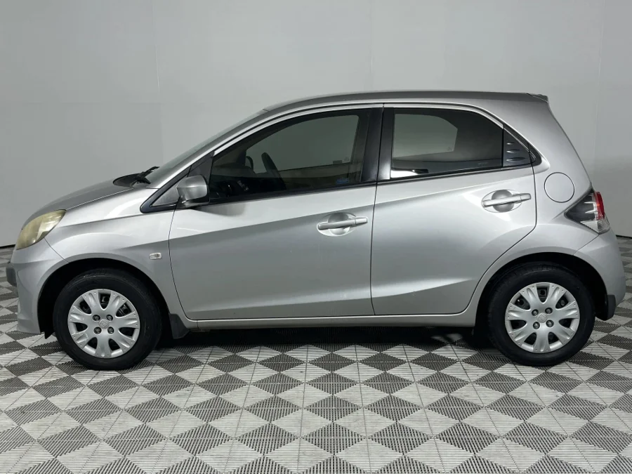 Used 2013 Honda Brio hatch 1.2 Comfort - WeBuyCars Richmond Used 2013 Honda Brio hatch 1.2 Comfort - WeBuyCars Richmond