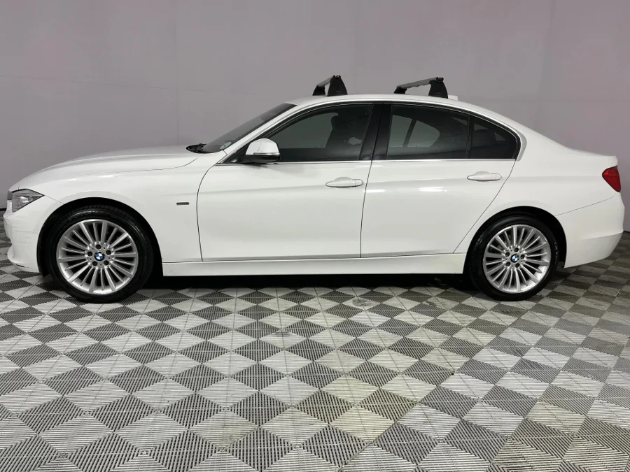 Used 2013 BMW 3 Series 320i Luxury sports-auto - WeBuyCars Brackenfell Cape Town Used 2013 BMW 3 Series 320i Luxury sports-auto - WeBuyCars Brackenfell Cape Town