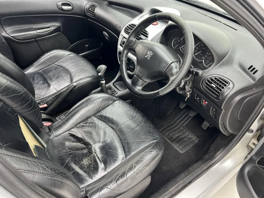 Used 2005 Peugeot 206 2.0HDi XT - EBK Auto Used 2005 Peugeot 206 2.0HDi XT - EBK Auto