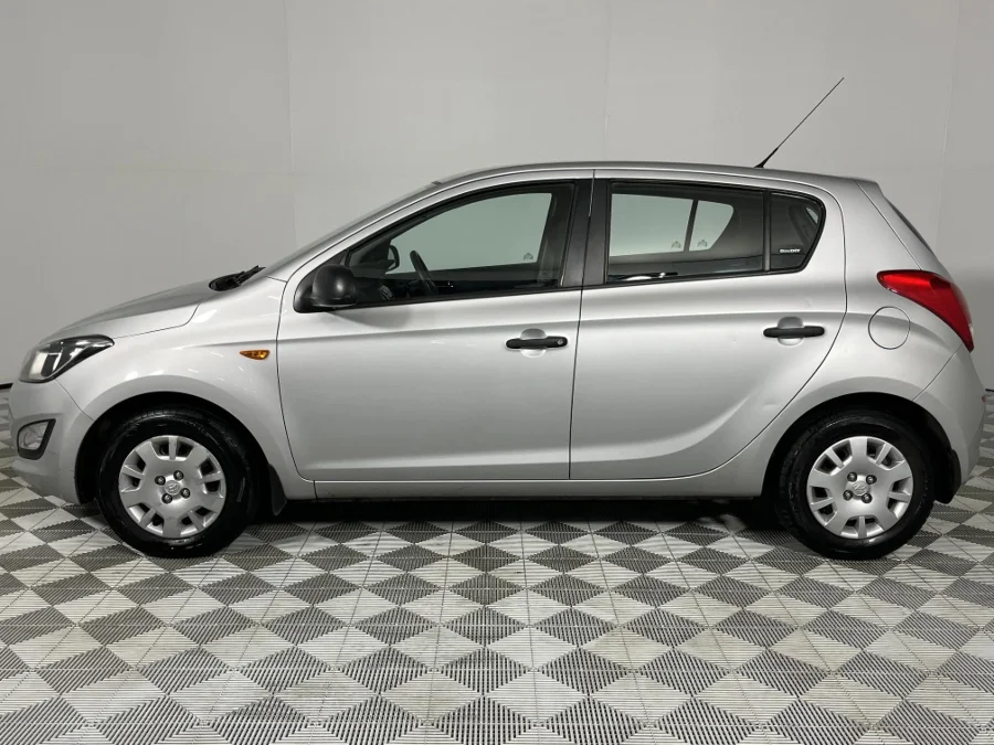 Used 2014 Hyundai i20 1.2 Motion - WeBuyCars Richmond Used 2014 Hyundai i20 1.2 Motion - WeBuyCars Richmond