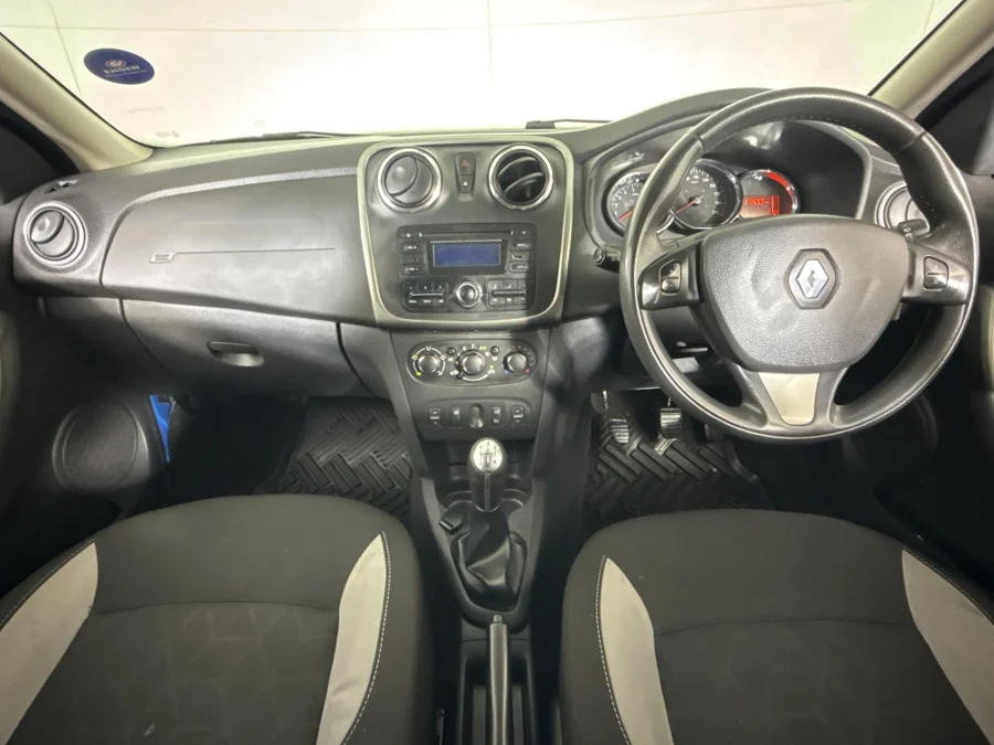 Used 2015 Renault Sandero Stepway 66kW turbo - WeBuyCars Midstream