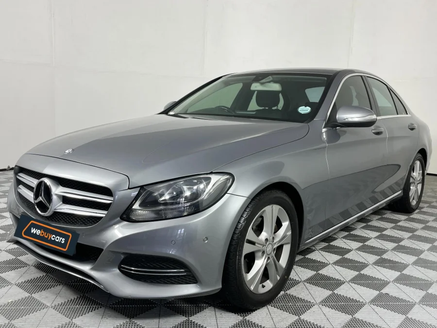 Used 2015 Mercedes-Benz C-Class C200 Avantgarde auto - WeBuyCars The Dome