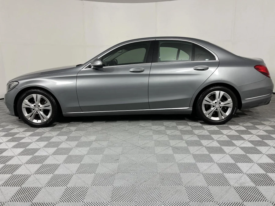 Used 2015 Mercedes-Benz C-Class C200 Avantgarde auto - WeBuyCars The Dome