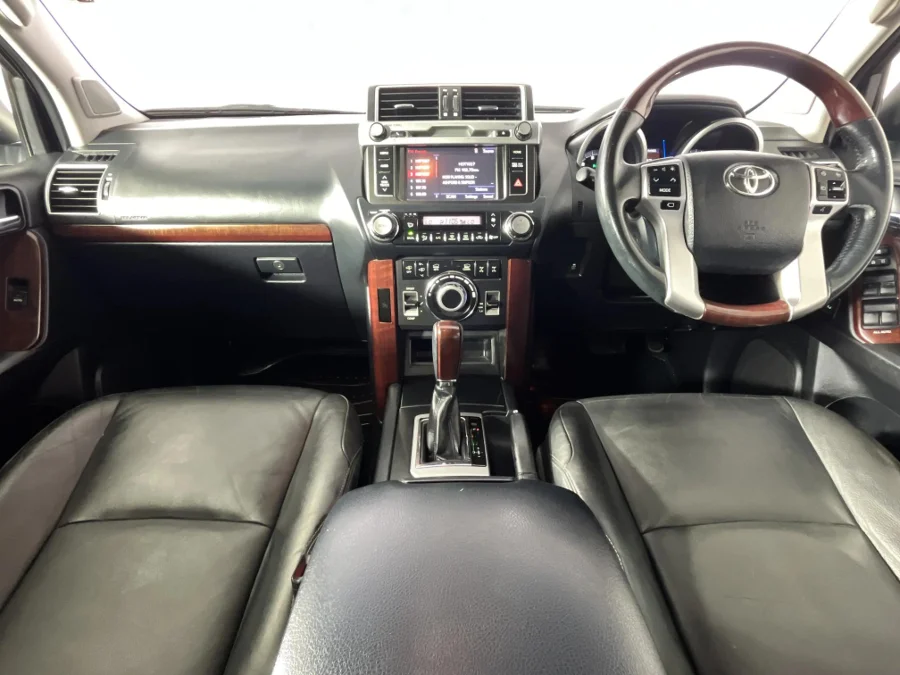 Used 2016 Toyota Land Cruiser Prado 4.0 VX - WeBuyCars Rustenburg