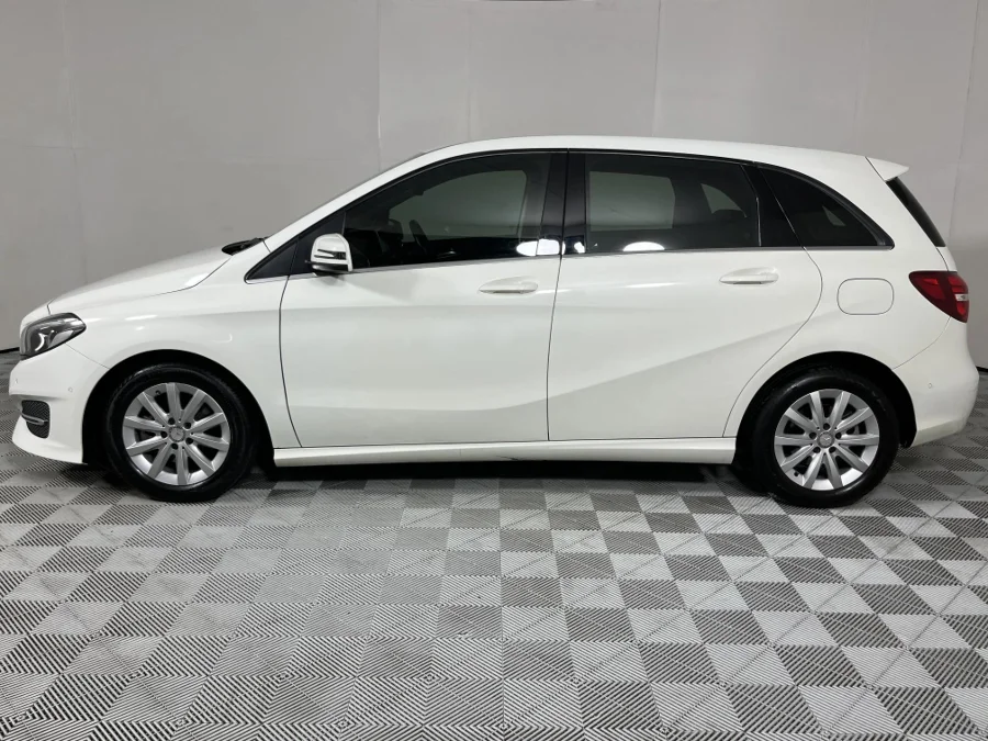 Used 2016 Mercedes-Benz B-Class B200 auto - WeBuyCars The Dome