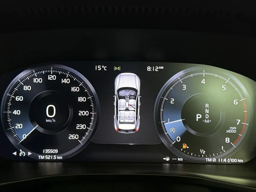 Used 2019 Volvo XC40 T5 AWD Momentum - WeBuyCars Midstream