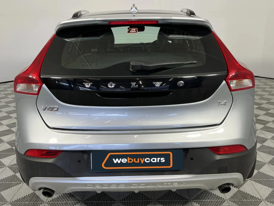 Preloaded Image 19 Preloaded Image 19