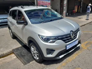 Used 2022 Renault Triber 1.0 Dynamique