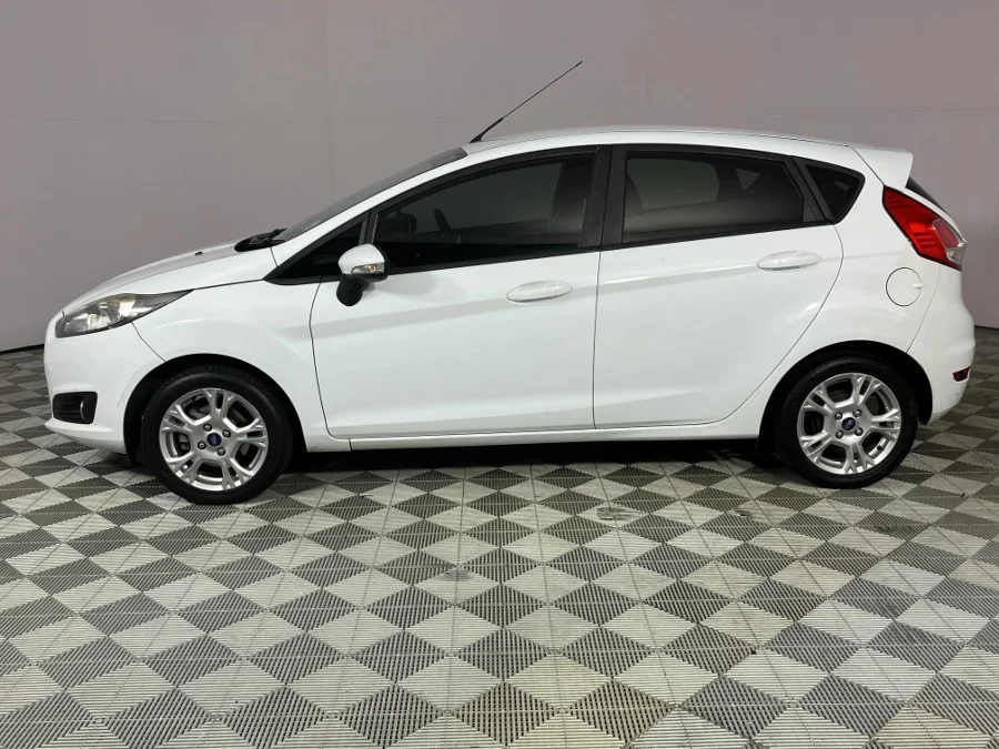 Used 2014 Ford Fiesta 5-door 1.0T Trend auto - WeBuyCars Brackenfell Cape Town