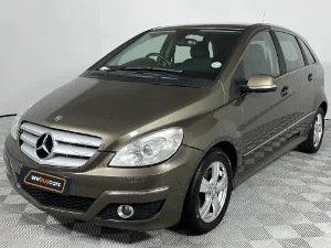 Used 2010 Mercedes-Benz B-Class B200CDI Sports auto Used 2010 Mercedes-Benz B-Class B200CDI Sports auto
