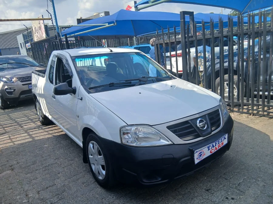 Used Nissan NP200 1.6i - Tafeek Cars