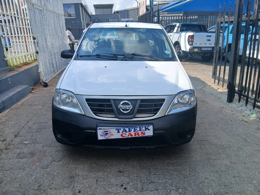 Used Nissan NP200 1.6i - Tafeek Cars
