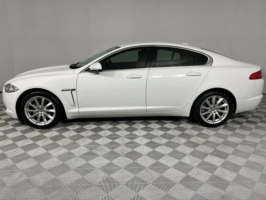 Used 2012 Jaguar XF 2.2D Luxury - WeBuyCars Richmond