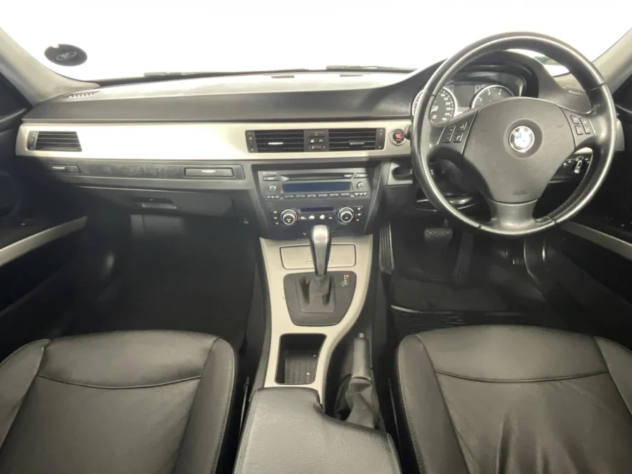 Used 2010 BMW 3 Series 320i auto - WeBuyCars Richmond Used 2010 BMW 3 Series 320i auto - WeBuyCars Richmond