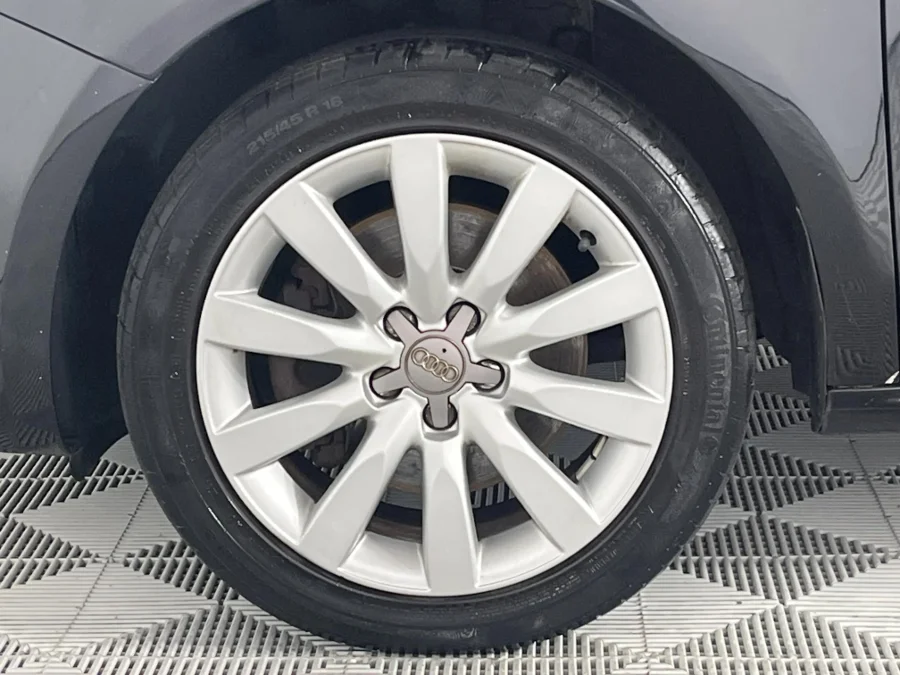 Used 2012 Audi A1 1.4TFSI SE R18 Le Mans Limited Edition - WeBuyCars Epping Used 2012 Audi A1 1.4TFSI SE R18 Le Mans Limited Edition - WeBuyCars Epping