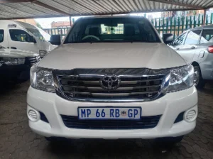 Used 2014 Toyota Hilux 2.5D-4D double cab 4x4 SRX