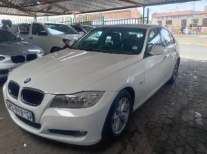 Used 2011 BMW 3 Series 320i Exclusive