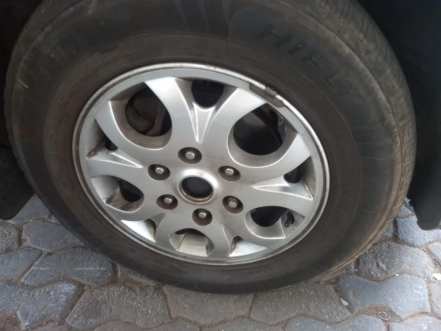 Used 2011 Hyundai H-1 2.4 Multicab GL - Omega EL Auto