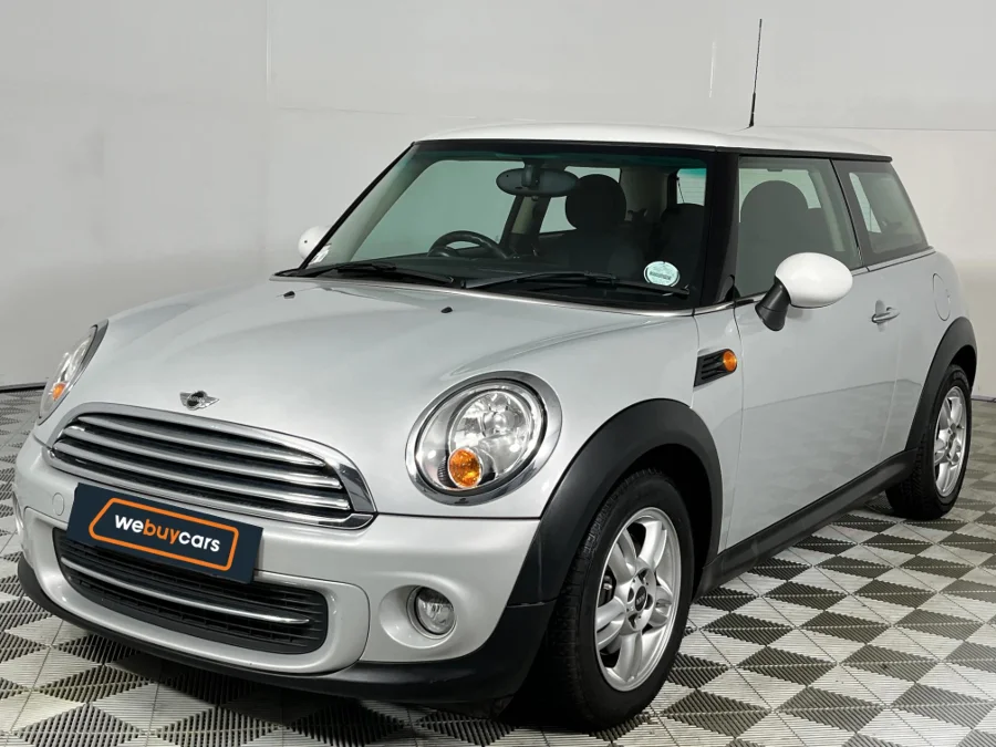 Used 2013 MINI Hatch Cooper auto - WeBuyCars Silverlakes Used 2013 MINI Hatch Cooper auto - WeBuyCars Silverlakes