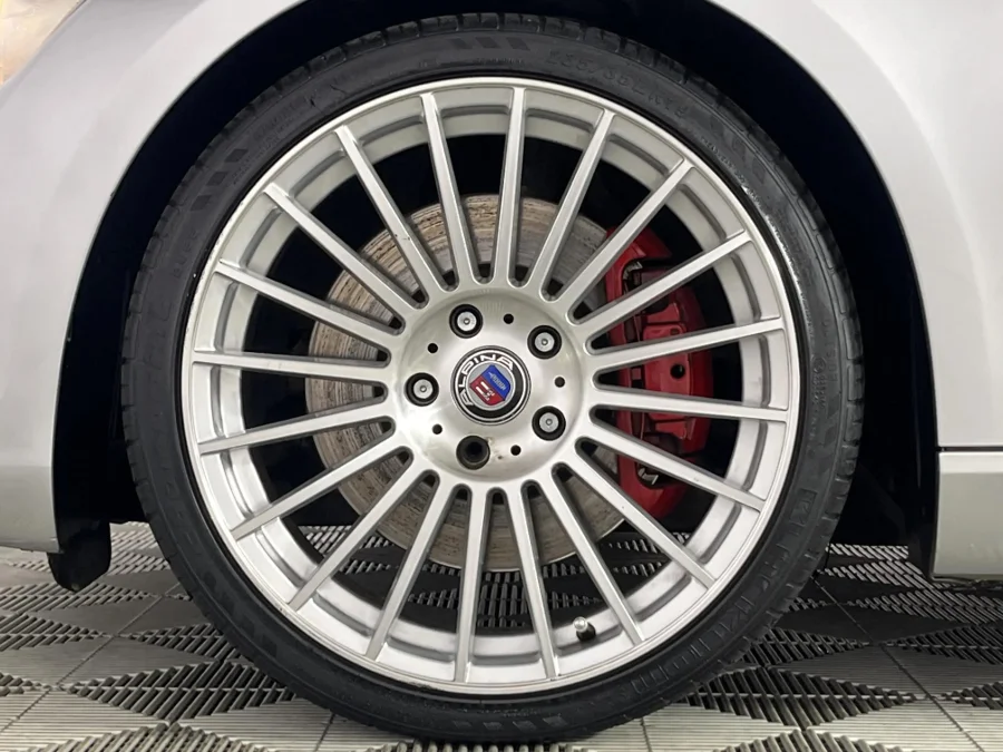 Preloaded Image 3 Preloaded Image 3