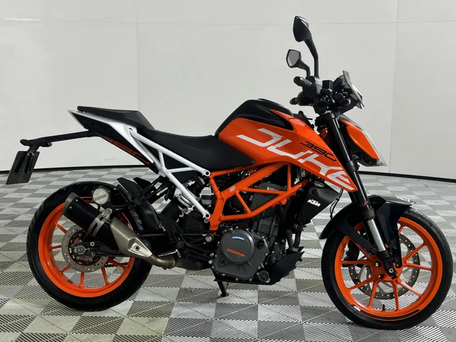 Used 2021 KTM Duke 390 Duke - WeBuyCars Riverhorse Used 2021 KTM Duke 390 Duke - WeBuyCars Riverhorse