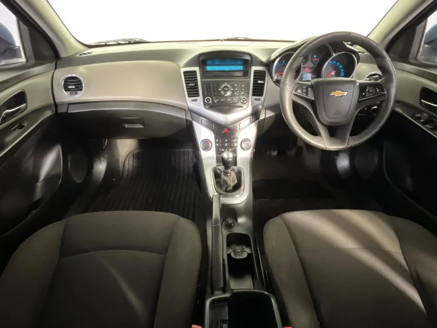 Used 2013 Chevrolet Cruze 1.6 L - WeBuyCars Silverlakes