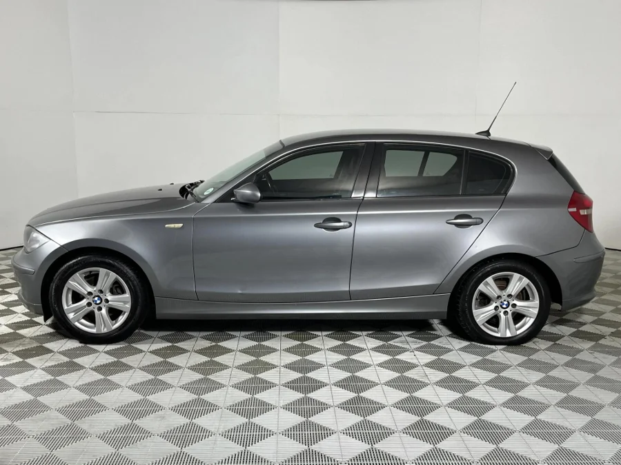 Used 2009 BMW 1 Series 118i 5-door - WeBuyCars Germiston Used 2009 BMW 1 Series 118i 5-door - WeBuyCars Germiston