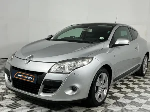 Used 2010 Renault Megane Mégane coupé 1.6 Dynamique