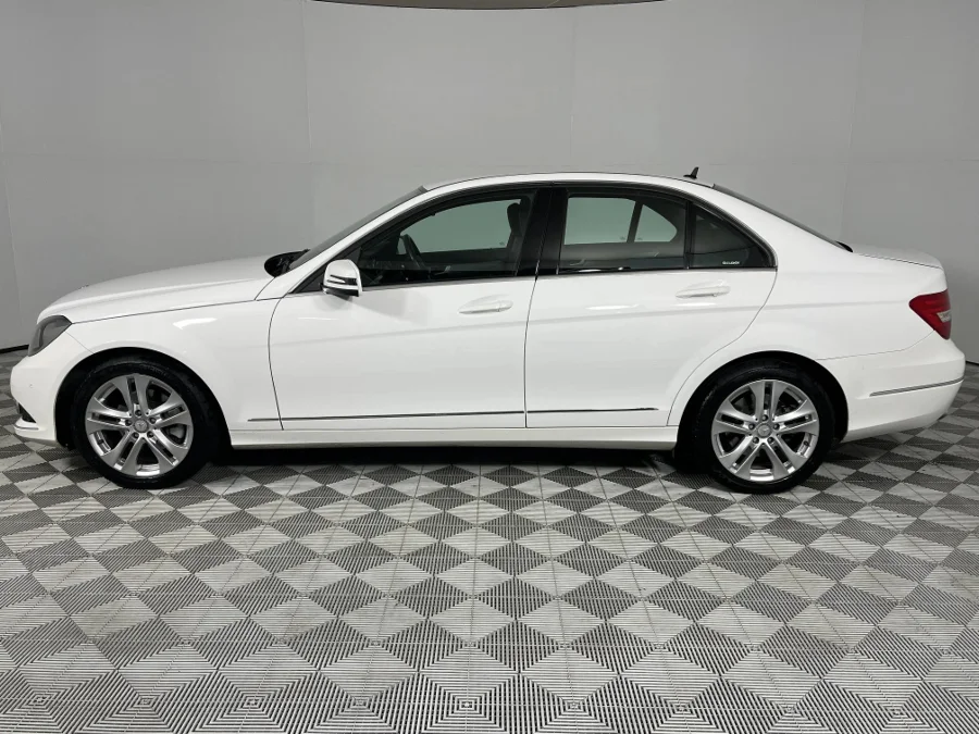 Used 2012 Mercedes-Benz C-Class C200 Avantgarde AMG Sports - WeBuyCars Richmond Used 2012 Mercedes-Benz C-Class C200 Avantgarde AMG Sports - WeBuyCars Richmond