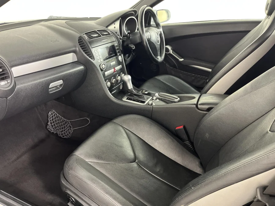 Used 2006 Mercedes-Benz SLK SLK200 Kompressor Touchshift - WeBuyCars Gqeberha Used 2006 Mercedes-Benz SLK SLK200 Kompressor Touchshift - WeBuyCars Gqeberha