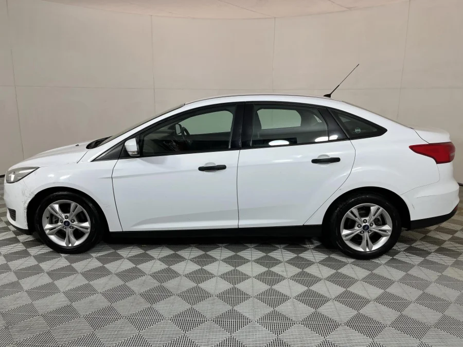 Used 2016 Ford Focus sedan 1.0T Ambiente - WeBuyCars JHB South