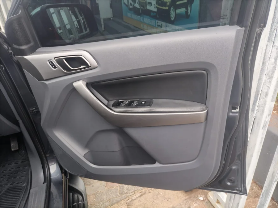 Used 2018 Ford Everest 2.2TDCi XLT - Bisi Motors Used 2018 Ford Everest 2.2TDCi XLT - Bisi Motors