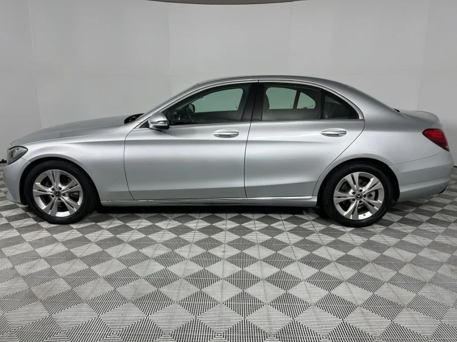 Used 2017 Mercedes-Benz C-Class C180 auto - WeBuyCars Richmond Used 2017 Mercedes-Benz C-Class C180 auto - WeBuyCars Richmond