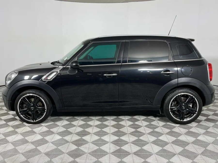 Used 2013 MINI Countryman Cooper S Countryman auto - WeBuyCars Epping Used 2013 MINI Countryman Cooper S Countryman auto - WeBuyCars Epping