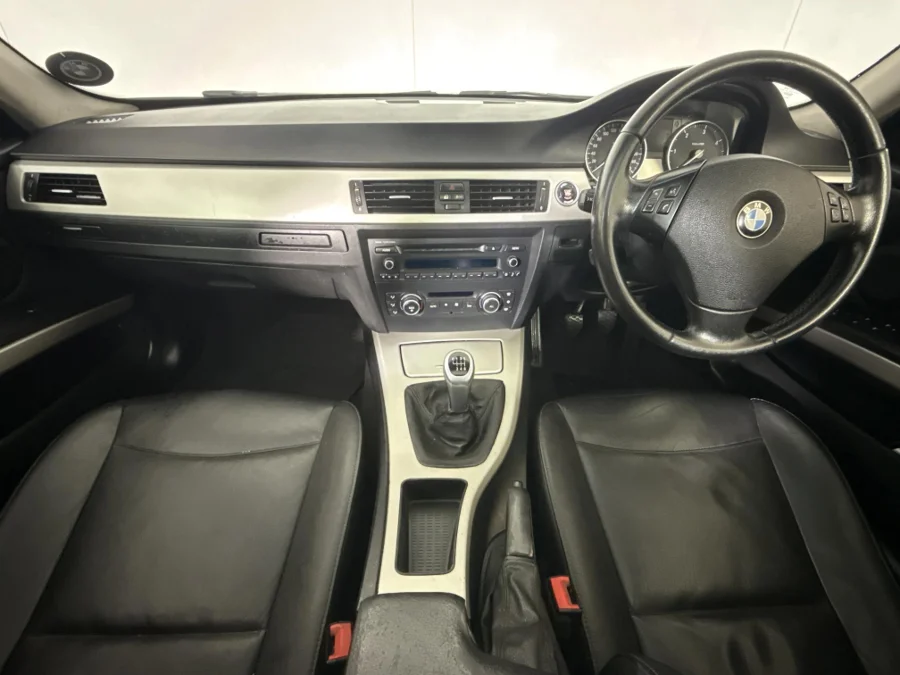 Used 2011 BMW 3 Series 320d - WeBuyCars Midstream Used 2011 BMW 3 Series 320d - WeBuyCars Midstream