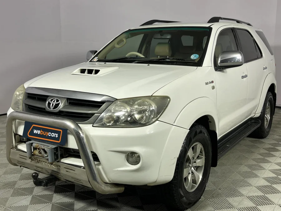 Used 2008 Toyota Fortuner 3.0D-4D 4x4 - WeBuyCars Durban
