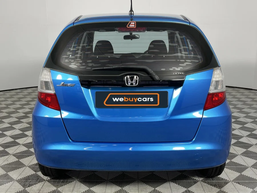 Preloaded Image 18 Preloaded Image 18