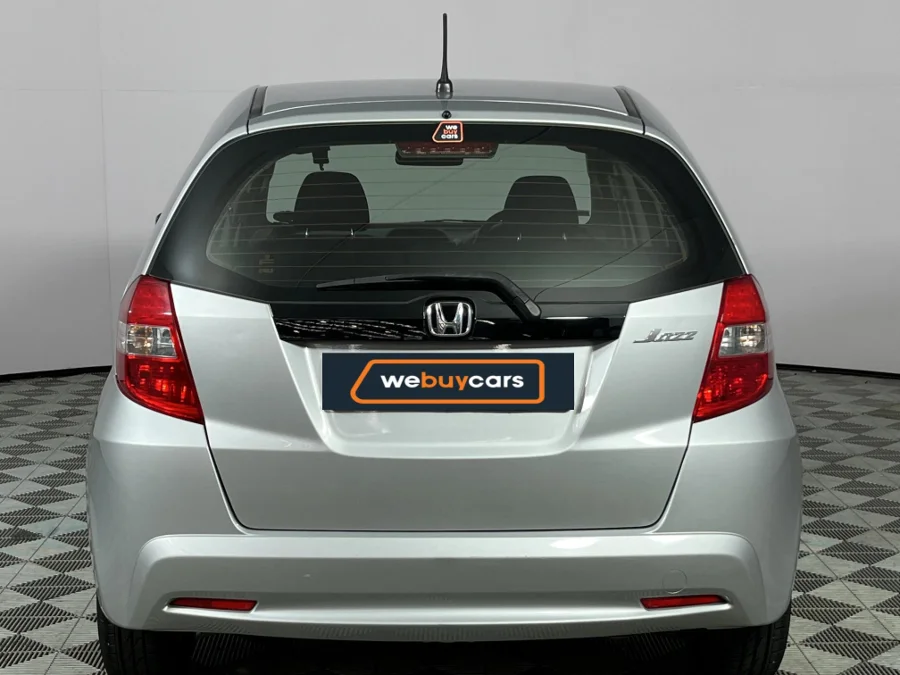 Preloaded Image 18 Preloaded Image 18