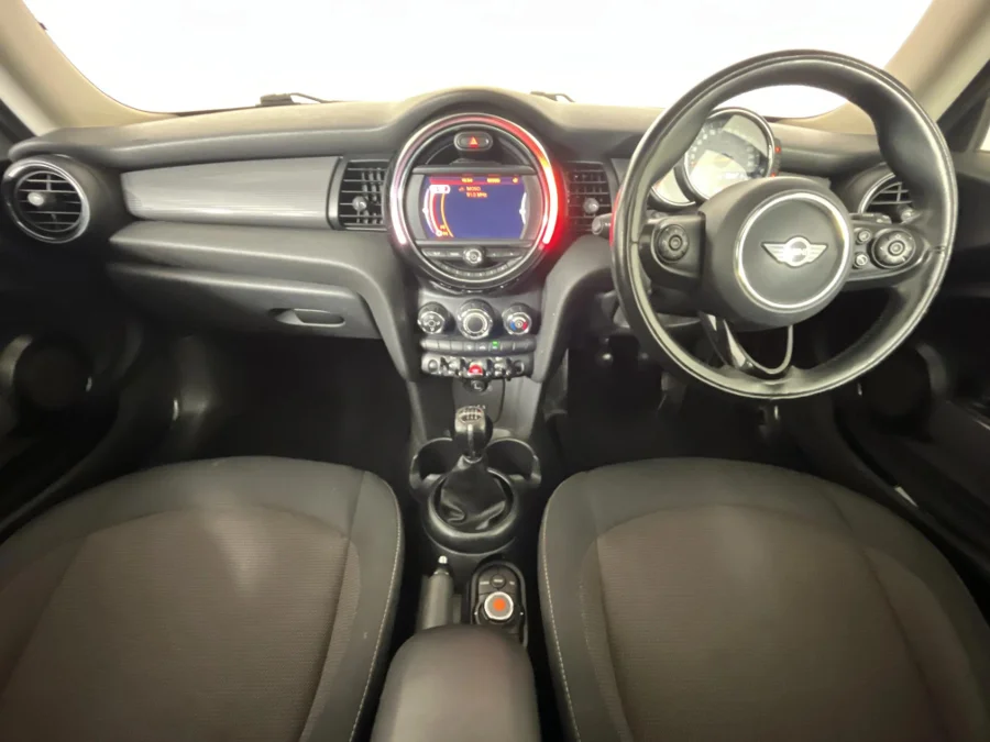 Used 2014 MINI Hatch Cooper Hatch 3-door Seven 7 - WeBuyCars The Dome
