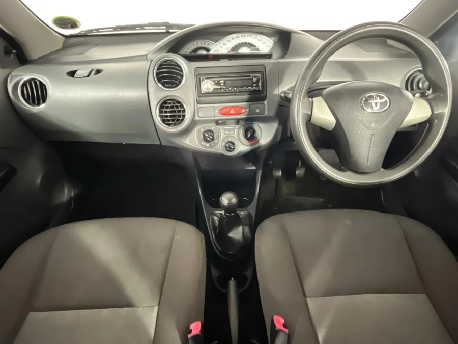 Used 2013 Toyota Etios sedan 1.5 Xi - WeBuyCars Epping Used 2013 Toyota Etios sedan 1.5 Xi - WeBuyCars Epping