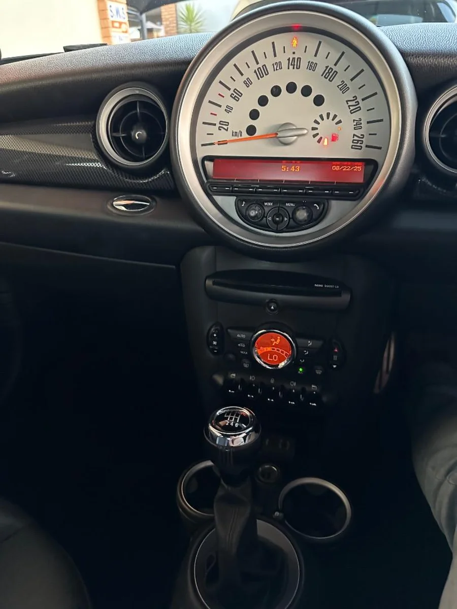 Used 2014 MINI Hatch Cooper S Hatch 3-door Seven 7 - Kondakov Cars