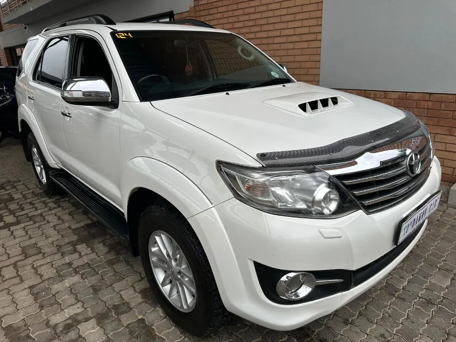 Used 2016 Toyota Fortuner 3.0D-4D Limited auto - Kondakov Cars
