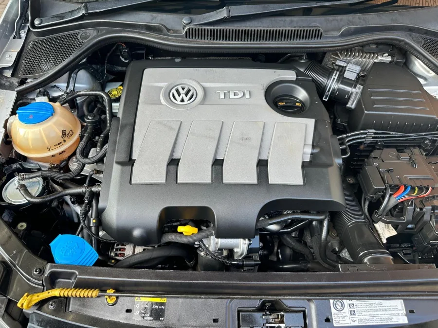 Used 2014 Volkswagen Cross Polo 1.6TDI Comfortline Urban Ice - Kondakov Cars Used 2014 Volkswagen Cross Polo 1.6TDI Comfortline Urban Ice - Kondakov Cars