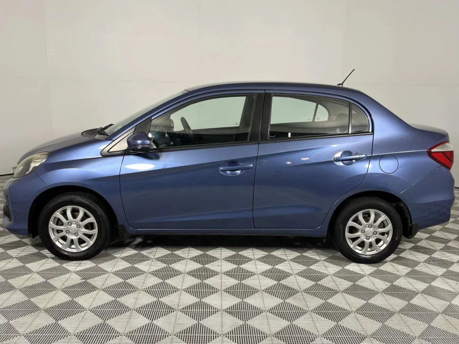 Used 2017 Honda Amaze 1.2 Comfort manual - WeBuyCars Richmond Used 2017 Honda Amaze 1.2 Comfort manual - WeBuyCars Richmond