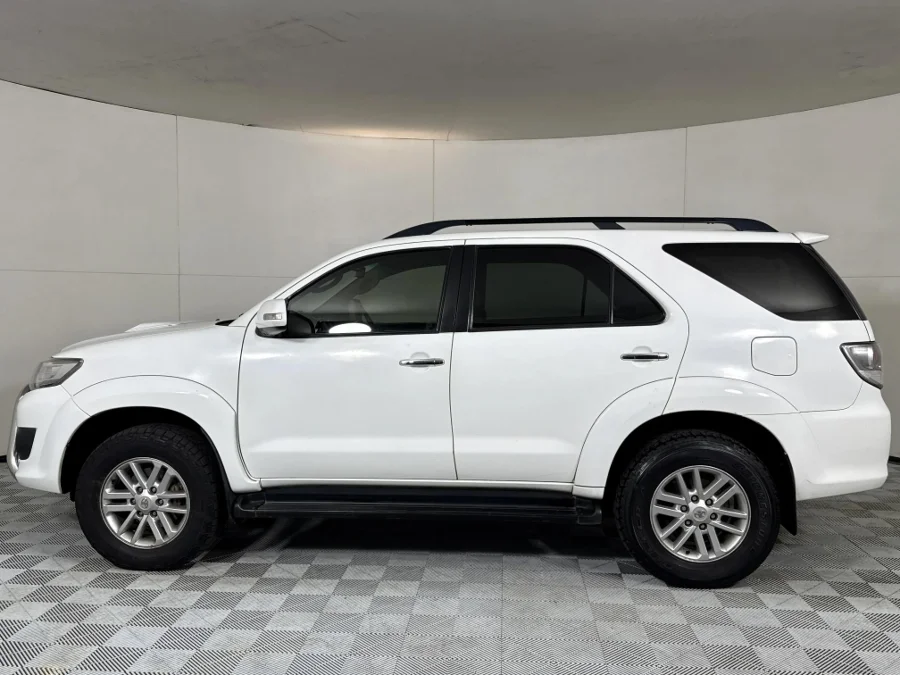 Used 2012 Toyota Fortuner 3.0D-4D 4x4 Limited - WeBuyCars Midstream